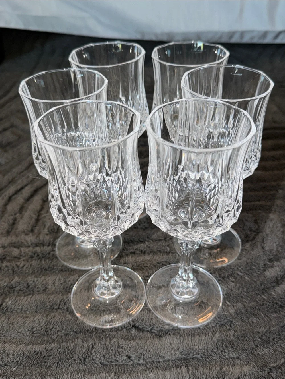 Crystal-Pattern Stemware Set - Clear Glass Wine Goblets (Set of 6)
